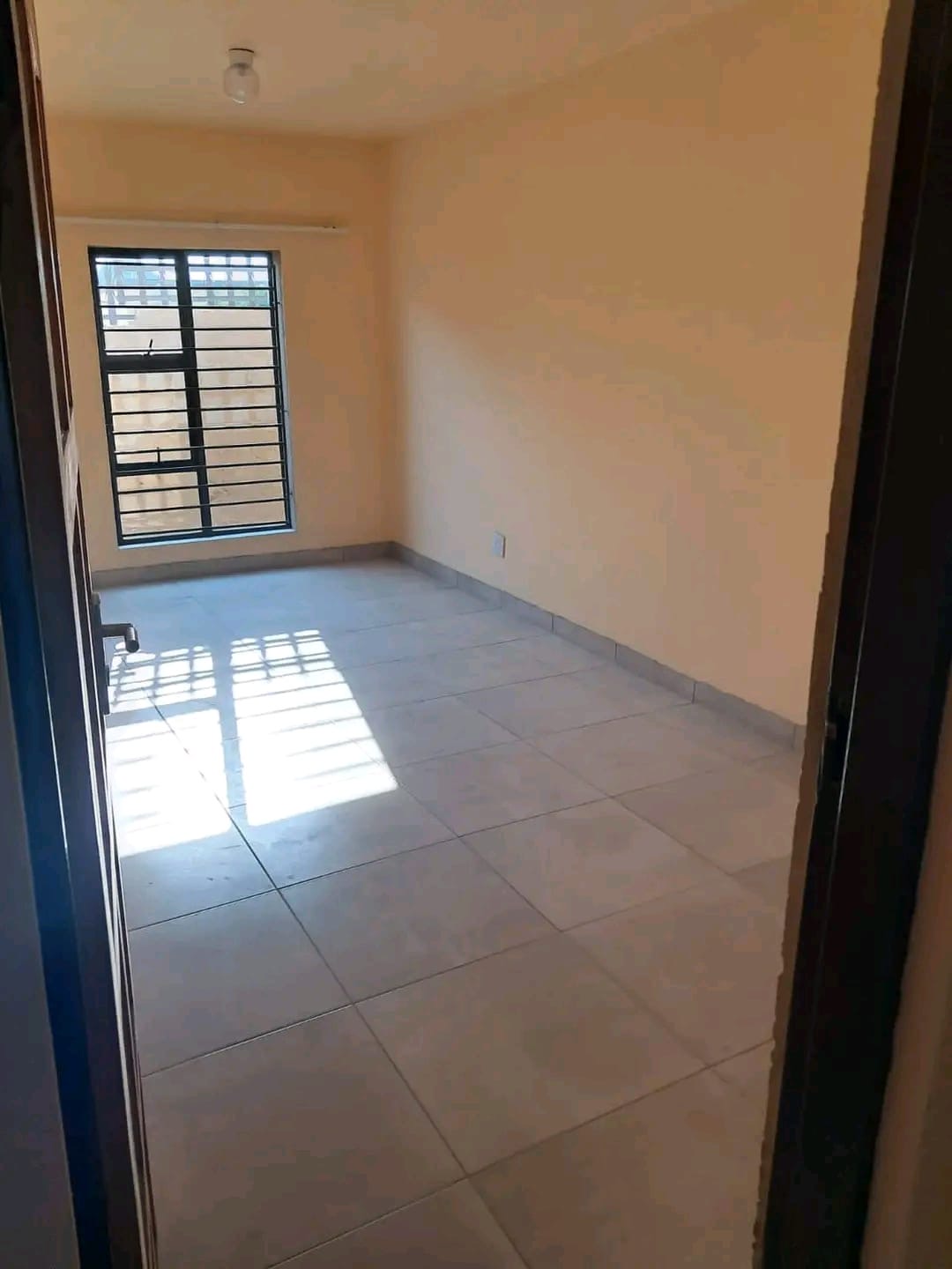 Bachelor Unit - July 2025 Listing 3