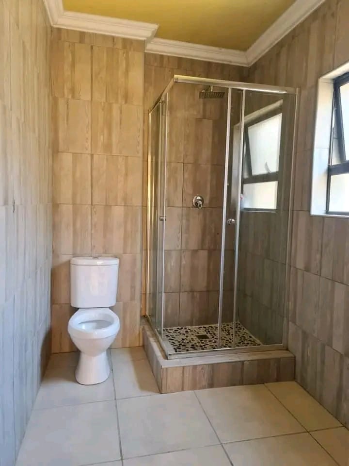 Bachelor Unit - Kanyamazane