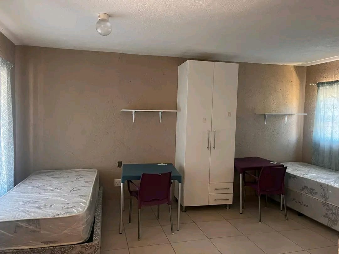 NSFAS Accredited Accommodation - MatsuluC