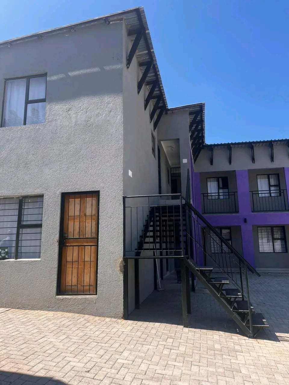NSFAS Accredited Accommodation - MatsuluC